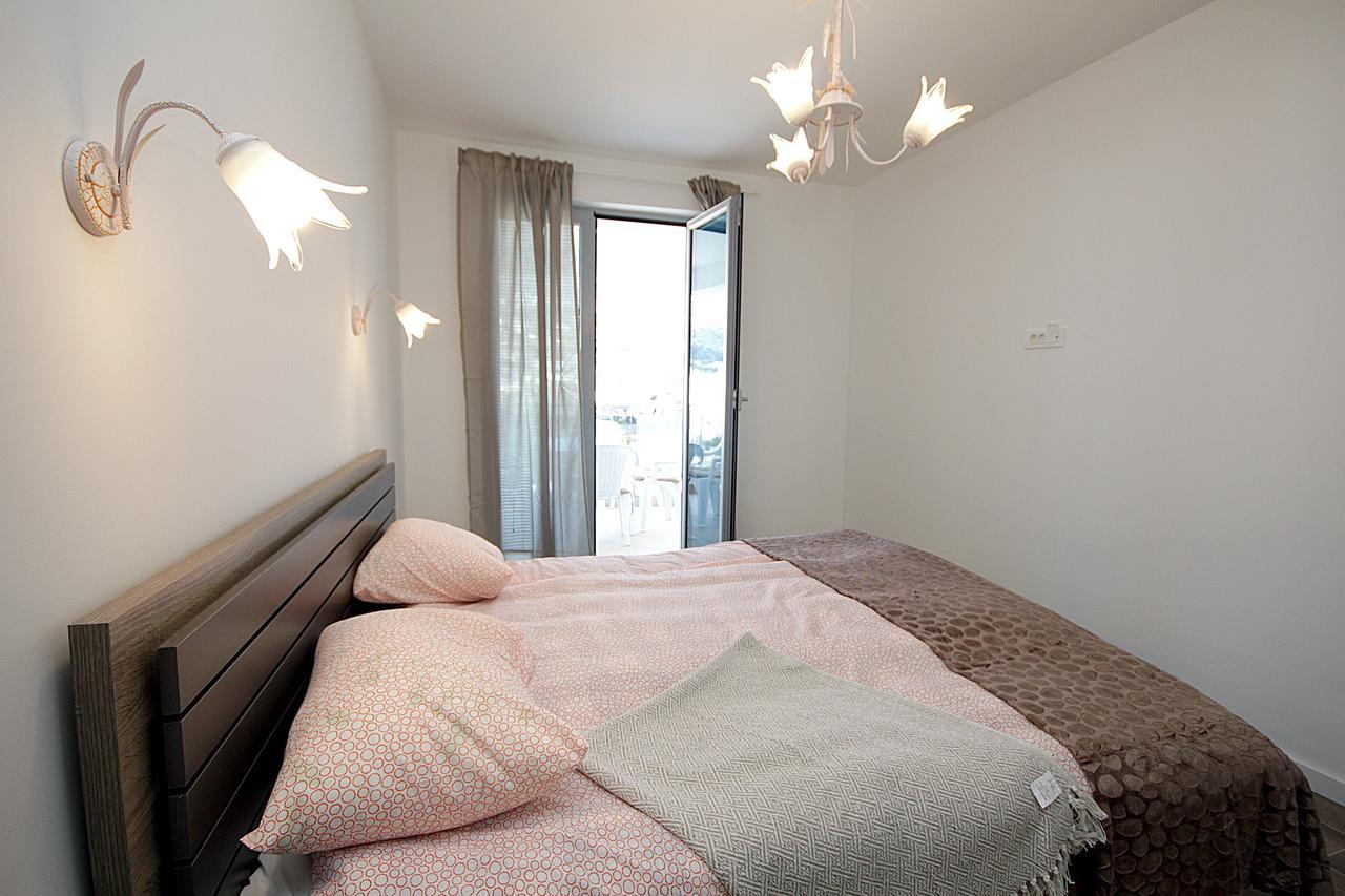 Apartment Melina Dobra Voda Esterno foto